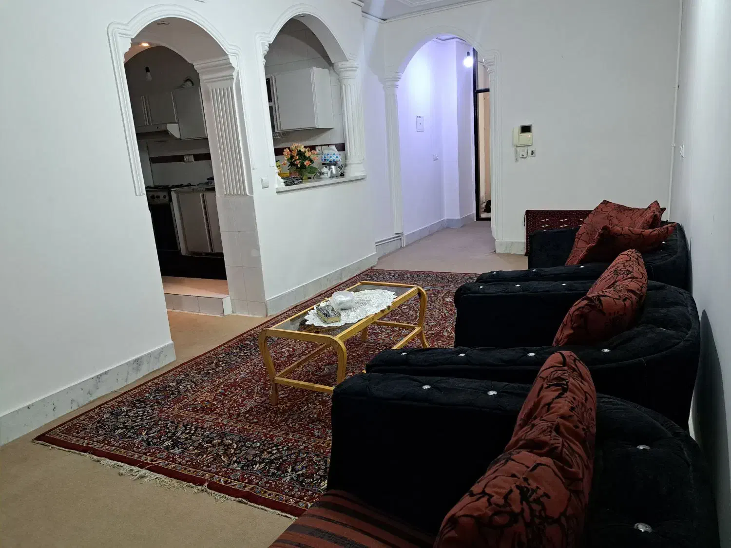 اجاره روزانه سوئیت آپارتمان همراه غذا خانگی|اجارهٔ کوتاهمدت آپارتمان و سوئیت|شاهرود, |دیوار