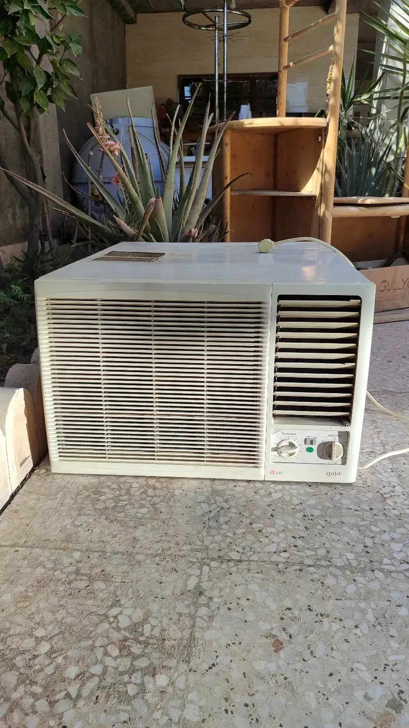 کولر پنجره ای ال جی موتور بزرگ|کولر گازی و فن‌کوئل|گنبد کاووس, |دیوار