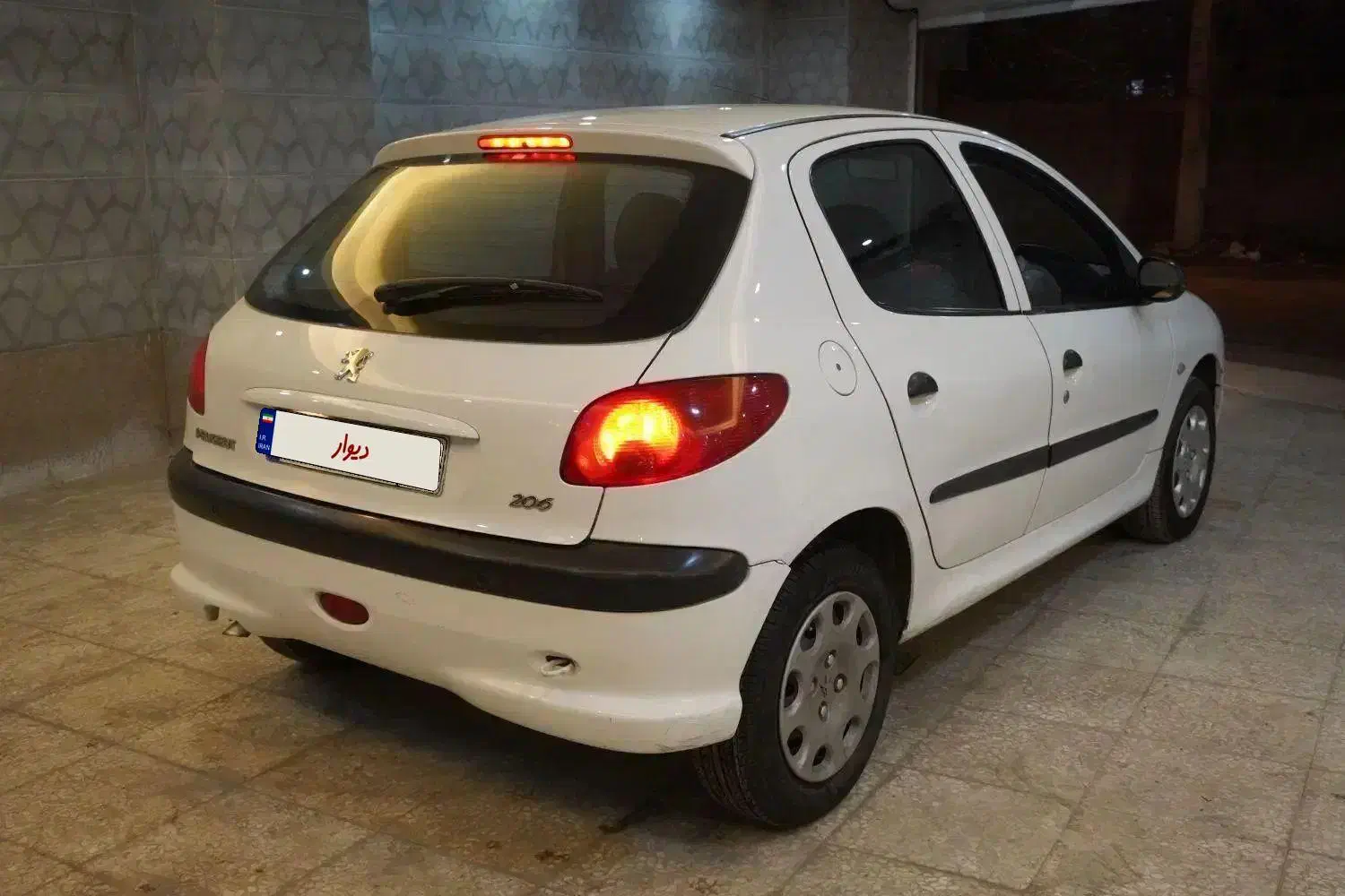 پژو ۲۰۶ تیپ ۲ مدل ۹۶|خودرو سواری و وانت|رشت, اسماعیل آباد|دیوار