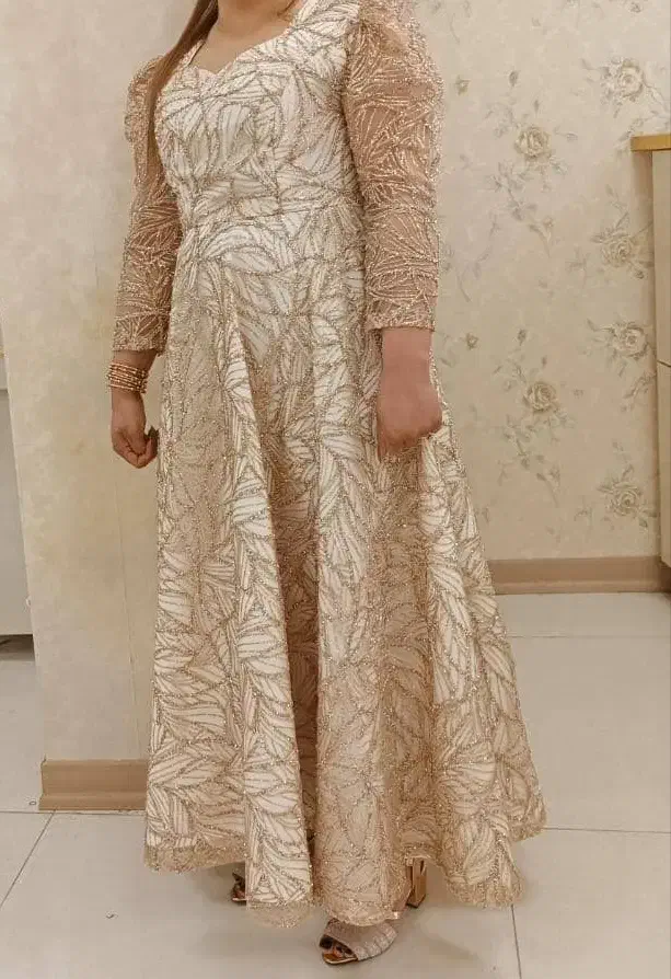 خیاطی زنانه|لباس|سیرجان, |دیوار