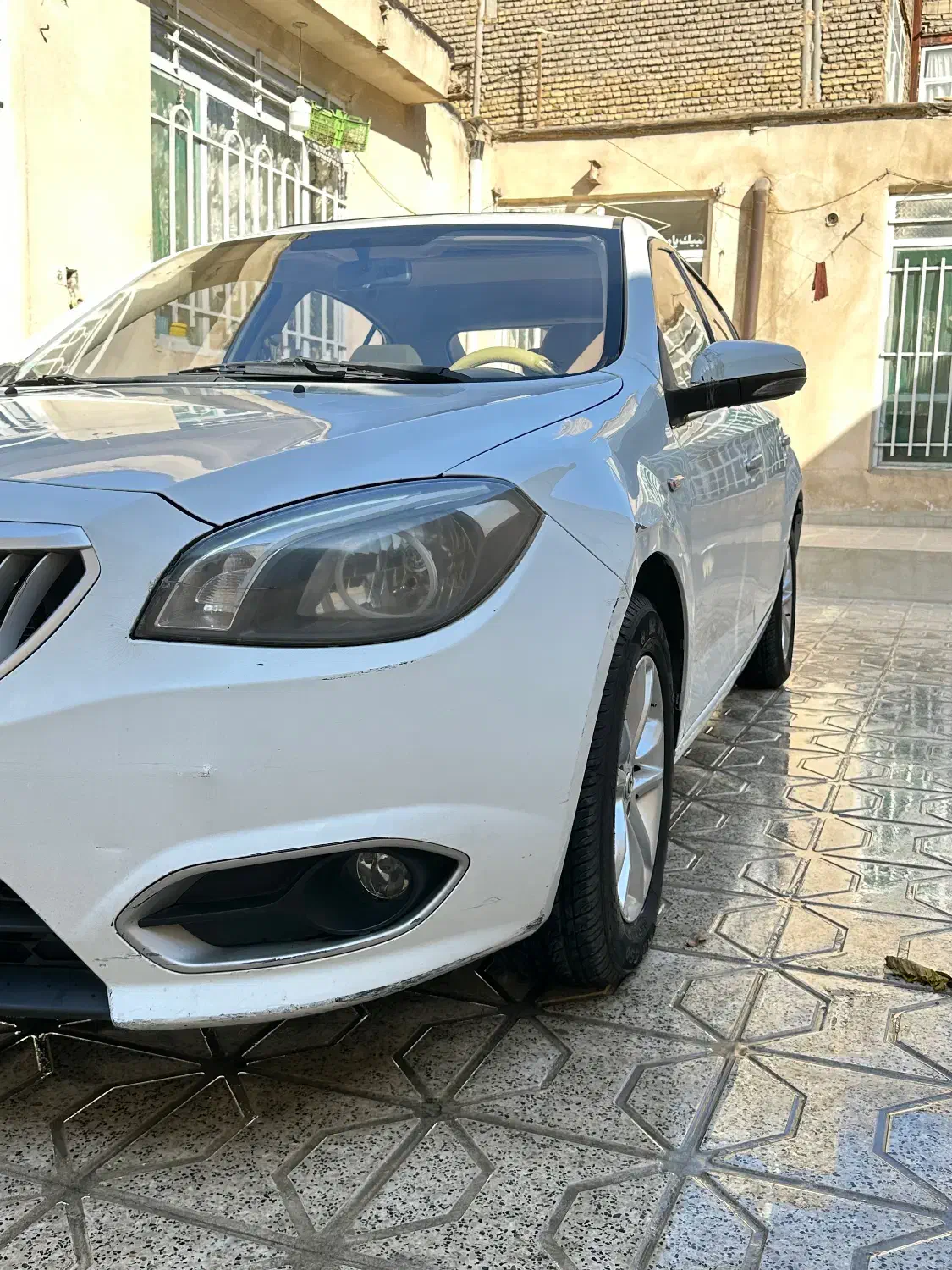 برلیانس۳۲۰اتومات|خودرو سواری و وانت|مشهد, عیدگاه|دیوار