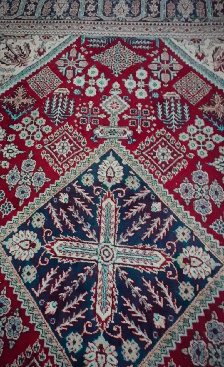 فرش طرح سنتی|فرش|رشت, پل تالشان|دیوار