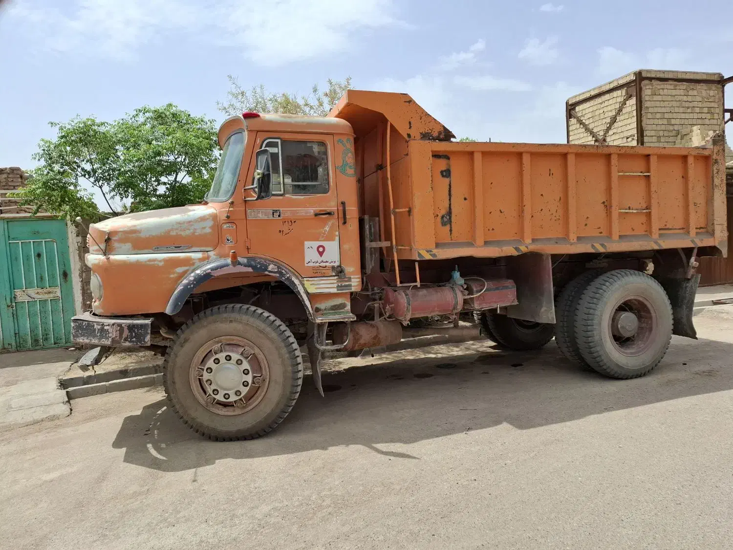 نیازمند راننده پایه یک با هوشمند فعال|استخدام حمل و نقل|تایباد, |دیوار