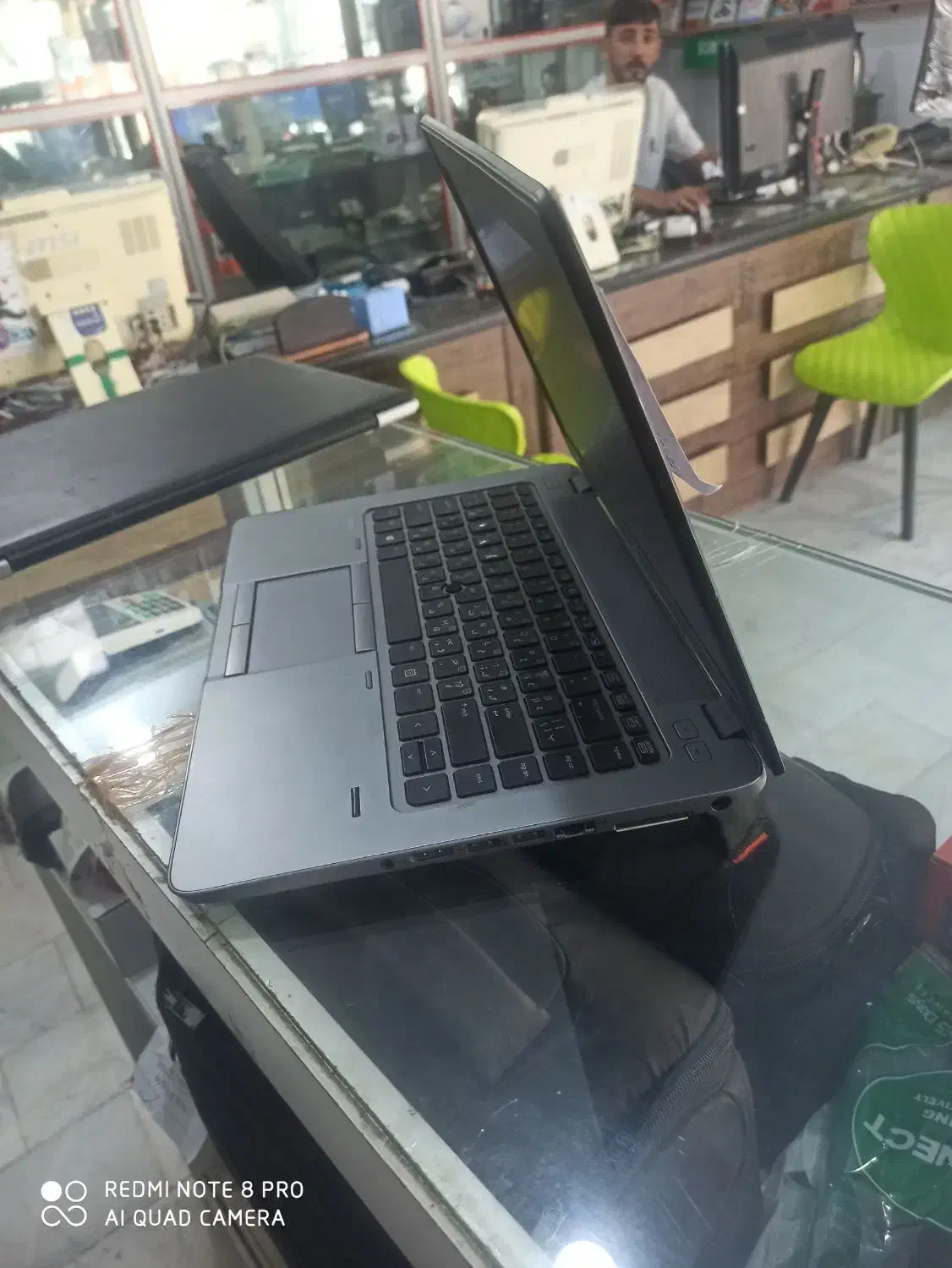 لپ تاپ درجه یک|رایانه همراه|سبزوار, قائم|دیوار