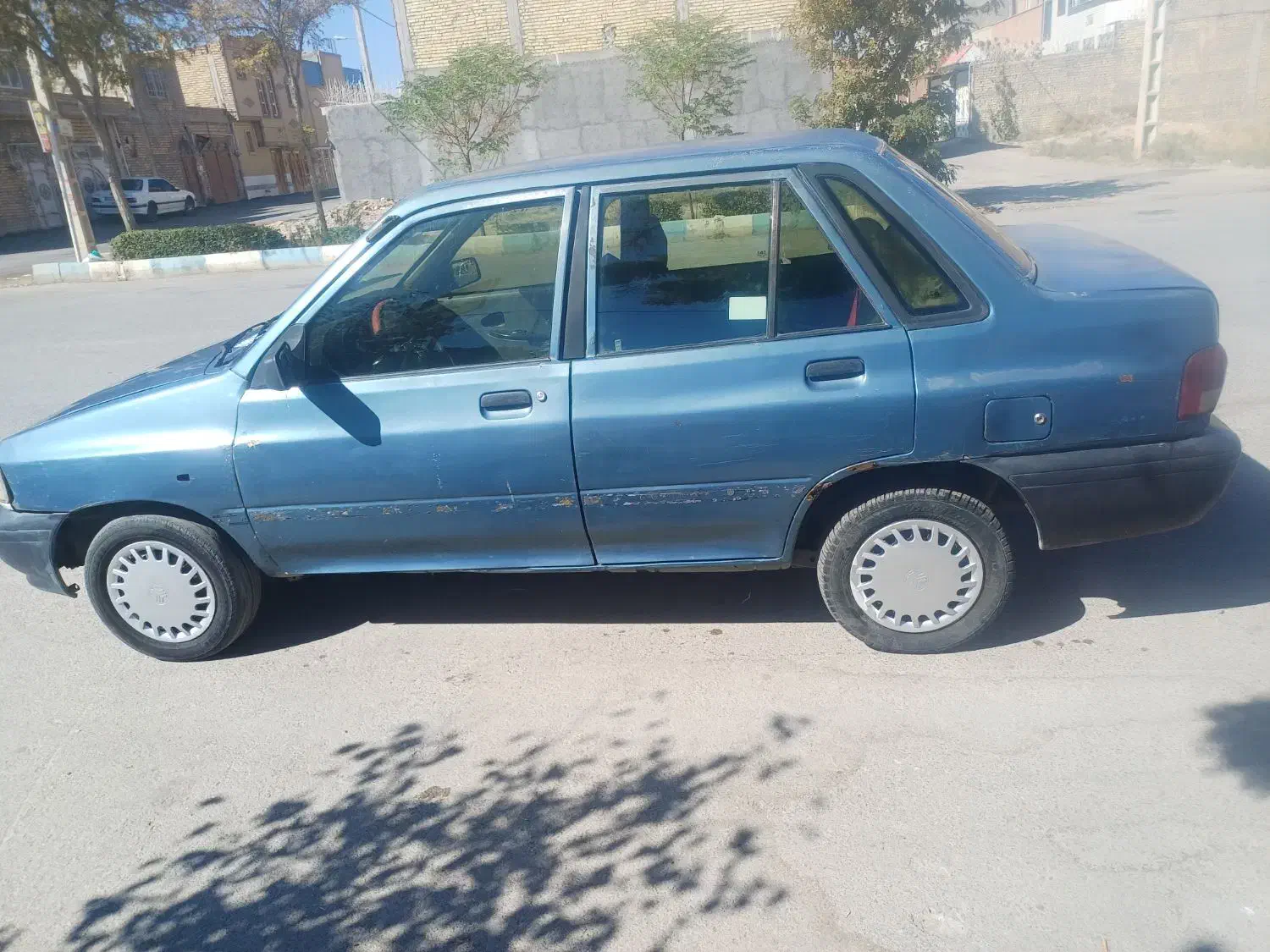 پراید۸۴ به علت داشتن چک|خودرو سواری و وانت|لنجان, |دیوار