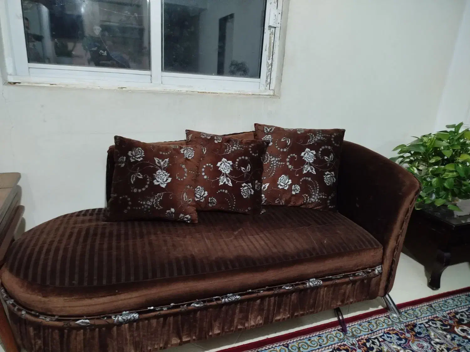 مبل ۷ نفره|مبلمان خانگی و میز عسلی|مشهد, فتح المبین|دیوار