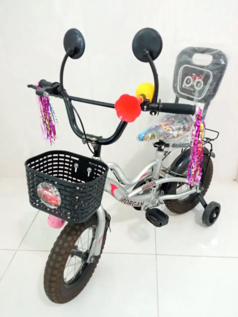 دوچرخه ی ۱۲ مناسب سن ۲ تا ۵ سال جنس خارجی|دوچرخه، اسکیت، اسکوتر|بروجن, |دیوار