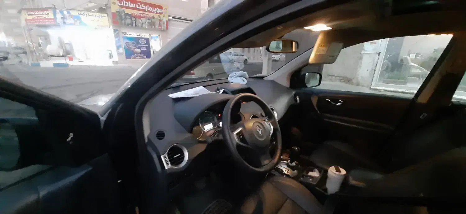 رنو کولیوس کولئوس مدل ۲۰۱۴ فول وارداتی|خودرو سواری و وانت|تهران, شهید رجایی|دیوار