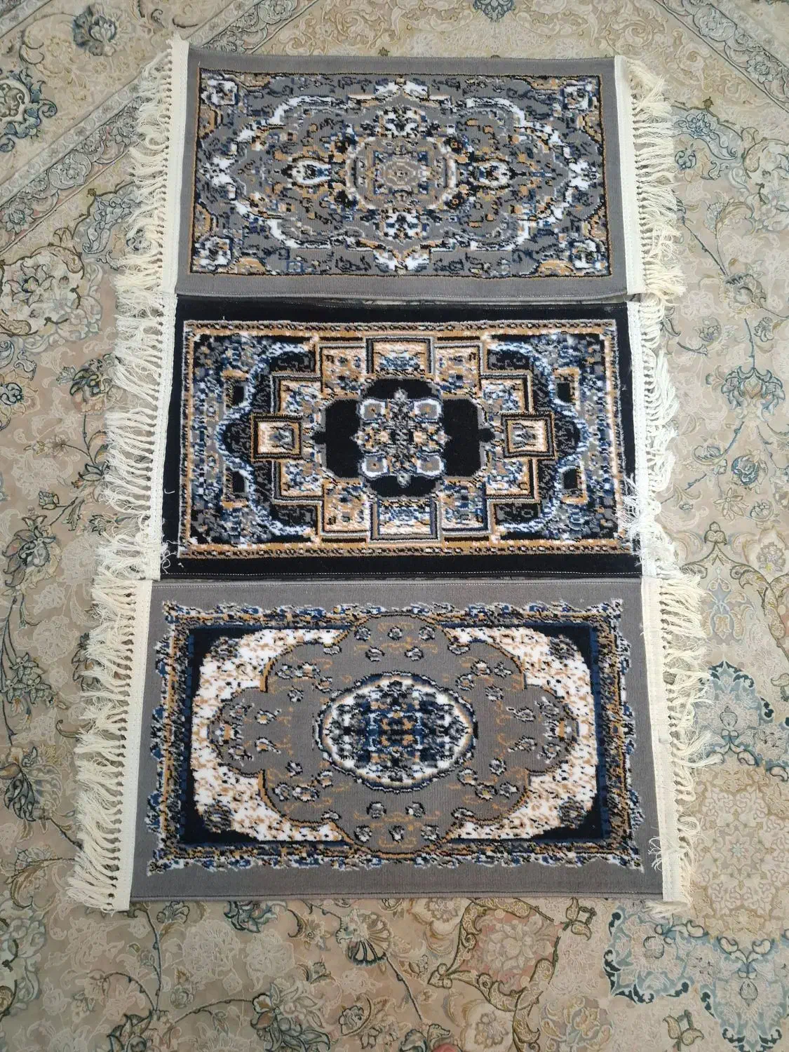 پادری فرشی 500 شونه|پادری|قم, دانش|دیوار