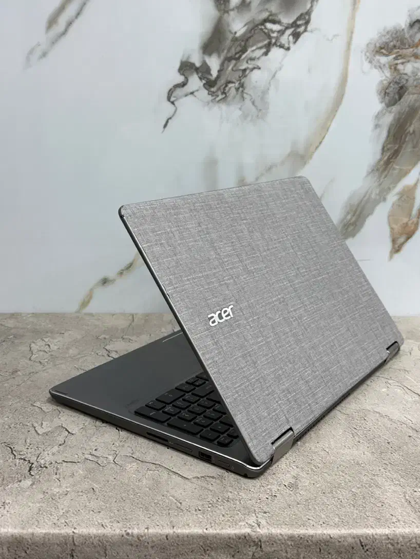 لپتاپ Acer تاچ ۳۶۰ با دو گیگ کرافیک مجزا|رایانه همراه|اهواز, طالقانی|دیوار