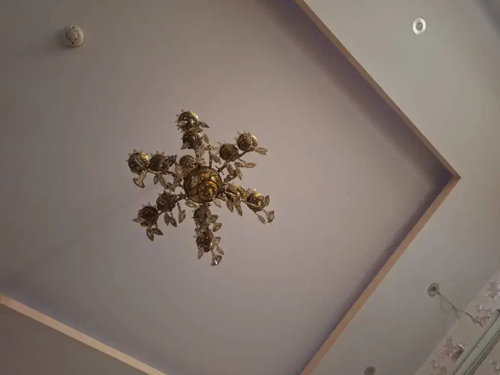 لوستر برنجی ۶شاحه ۱۲لاله|لوستر و چراغ آویز|تهران, دستغیب|دیوار