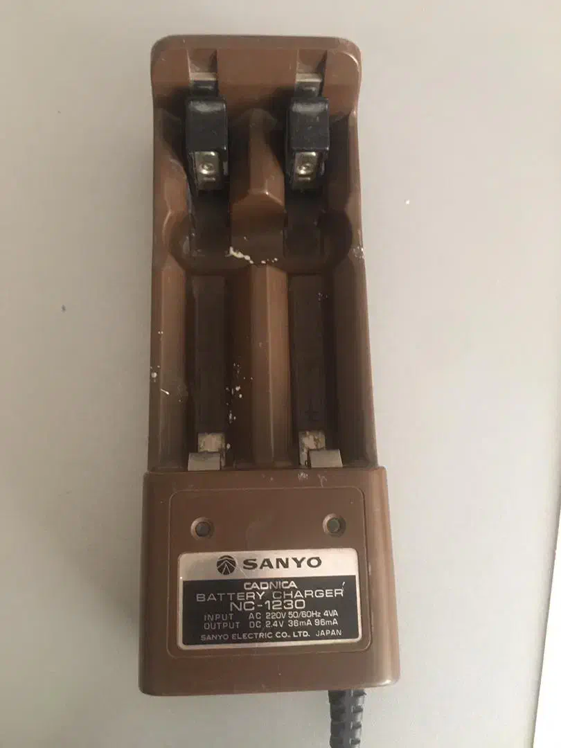 ۲ تا شارژر باتری ژاپنی|دوربین عکاسی و فیلم‌برداری|تهران, جنت‌آباد مرکزی|دیوار