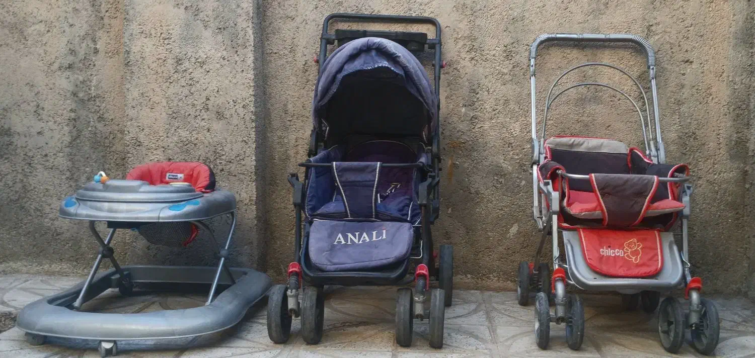 دو عدد کالسکه و یک عدد روروئک|کالسکه و لوازم جانبی|آبیک, |دیوار