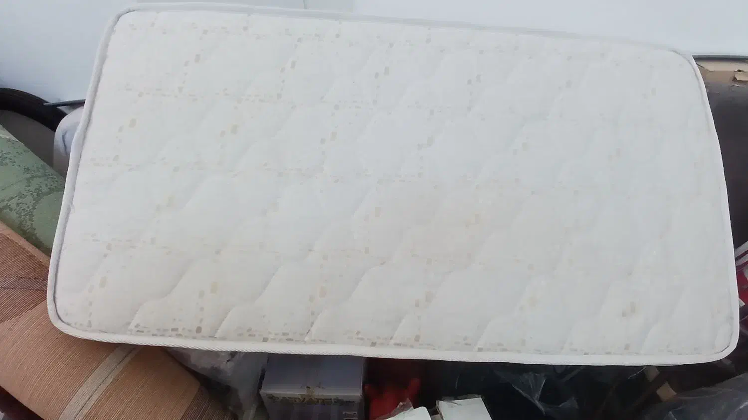 تشک تخت نوزادی تا ۶یا ۷سالگی جواب میده|تشک تختخواب|مبارکه, |دیوار