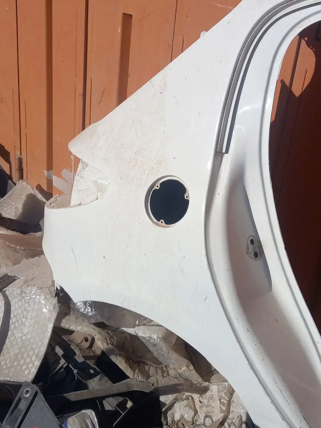 گلگیر‌عقب ۲۰۶ فابریکی همراه با دوبل|قطعات یدکی و لوازم جانبی|خرم‌آباد, |دیوار