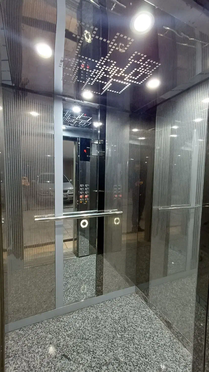 ۹۸ متر دو خواب رو به نما|فروش آپارتمان|پرند, فاز ۰|دیوار