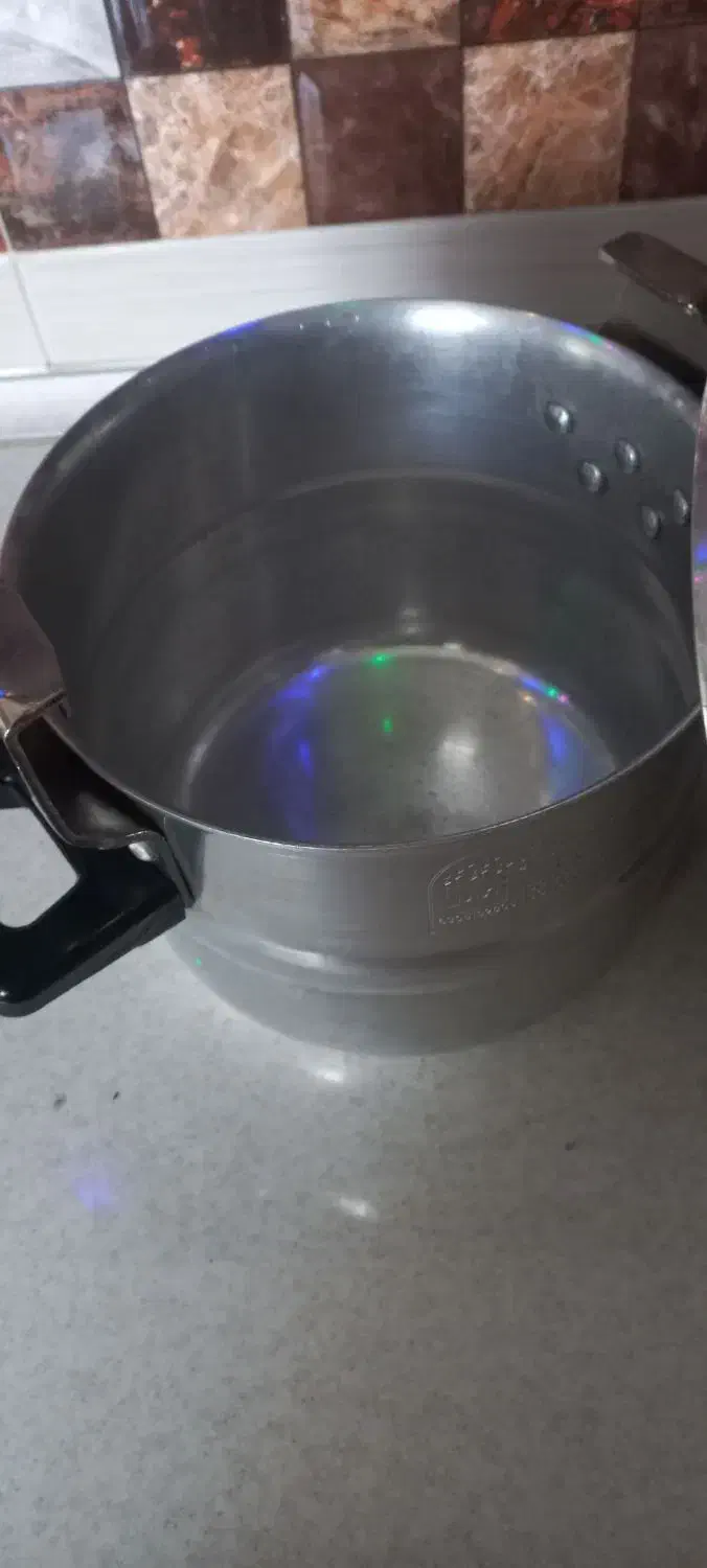 زودپز|ظروف پخت‌وپز|همدان, |دیوار