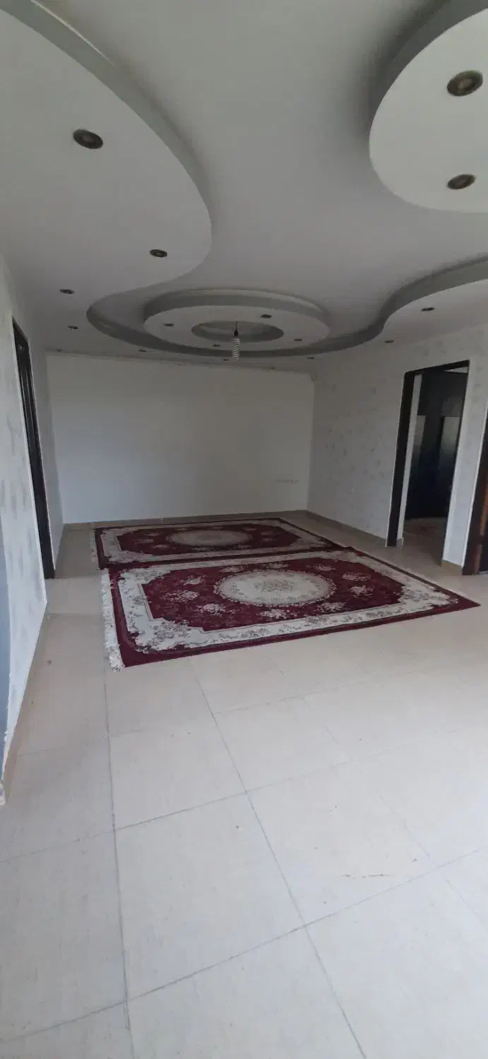 ویلایی 230متری 5قدمی خیابان اصلی لاکانی|فروش خانه و ویلا|رشت, لاکان شهر|دیوار