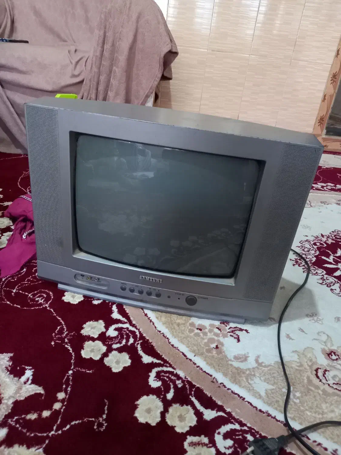 تلویزیون۱۴اینج|تلویزیون و پروژکتور|همدان, |دیوار