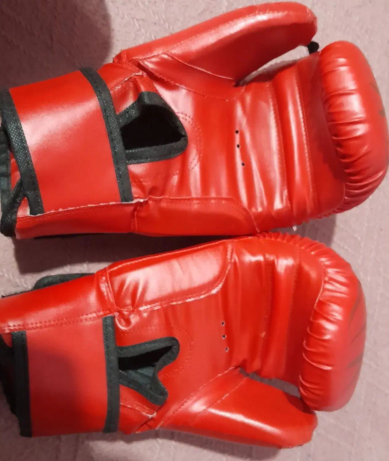 دستکش بوکس سالم|تجهیزات ورزشی|شوشتر, |دیوار