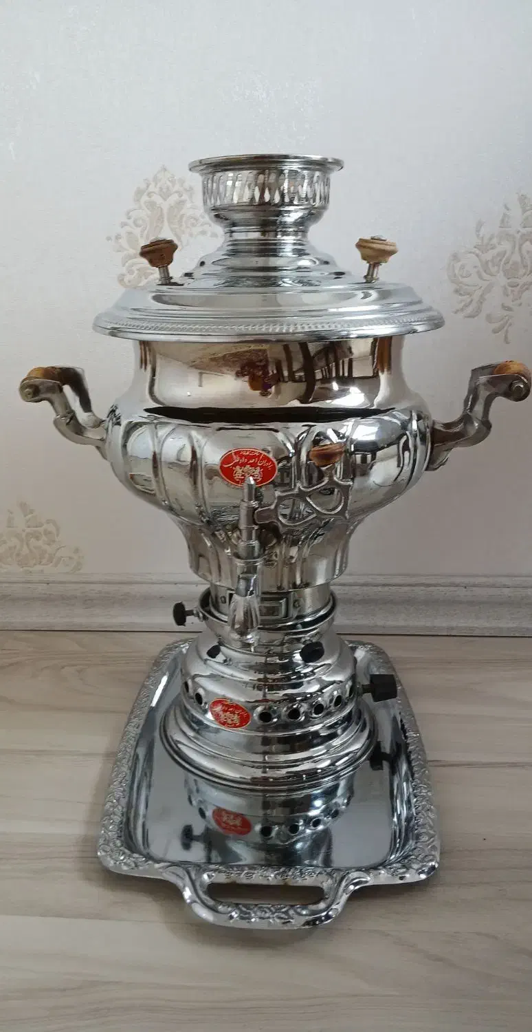 سماور قدیمی نو نو|سماور، چای‌ساز، قهوه‌ساز|تبریز, |دیوار