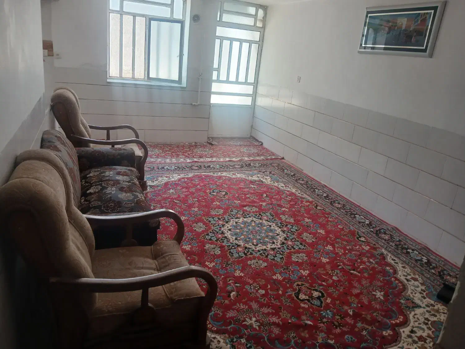 اجاره روزانه سویت مبله همراه با پارکینگ|اجارهٔ کوتاهمدت آپارتمان و سوئیت|اقلید, |دیوار