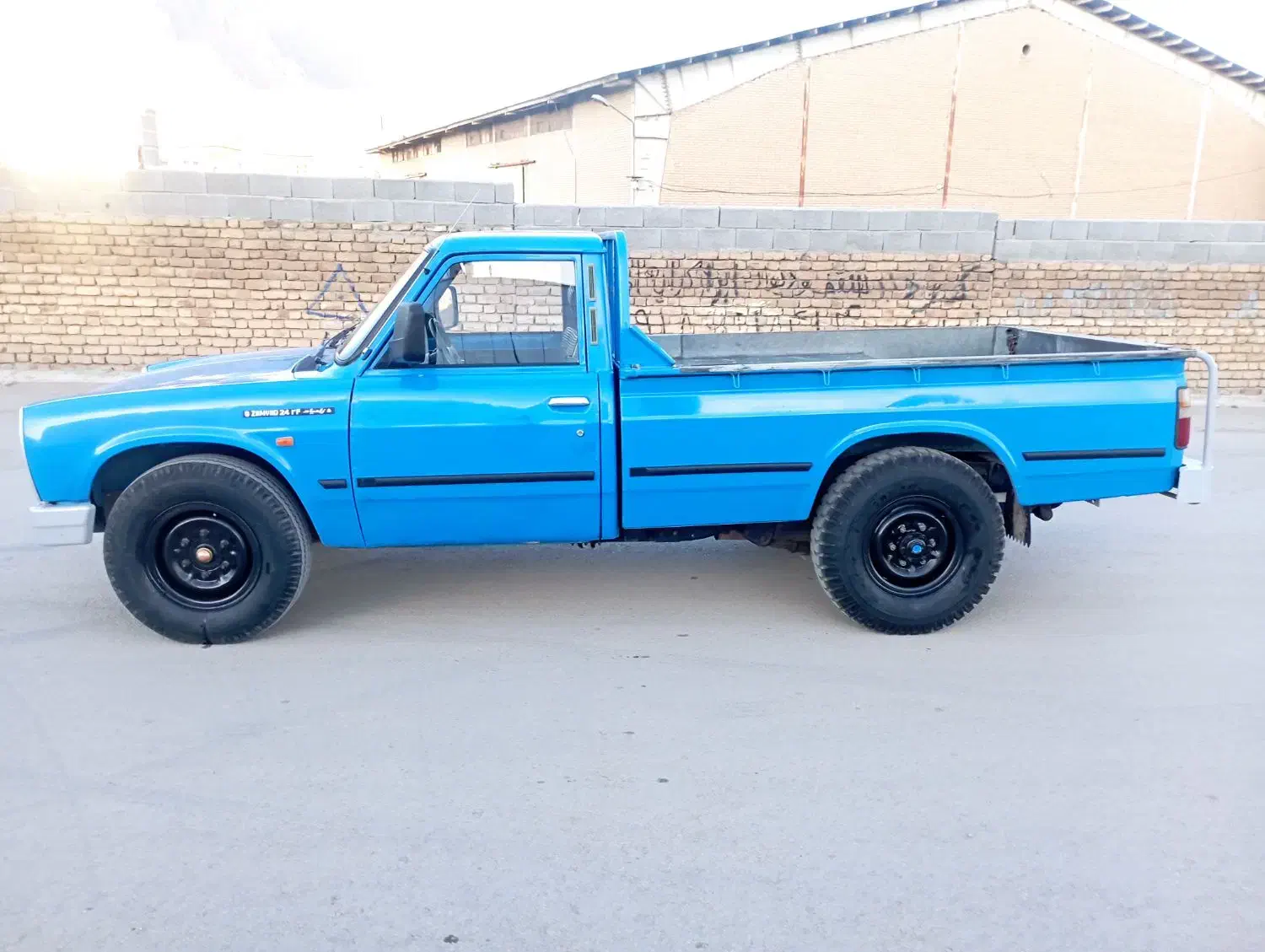 وانت زامیاد|خودرو سواری و وانت|روانسر, |دیوار