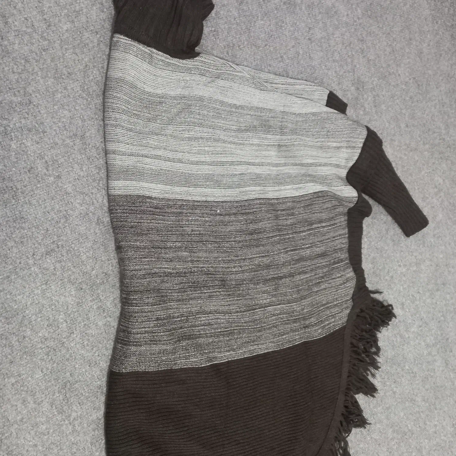 کت و شنل|لباس|سنندج, |دیوار