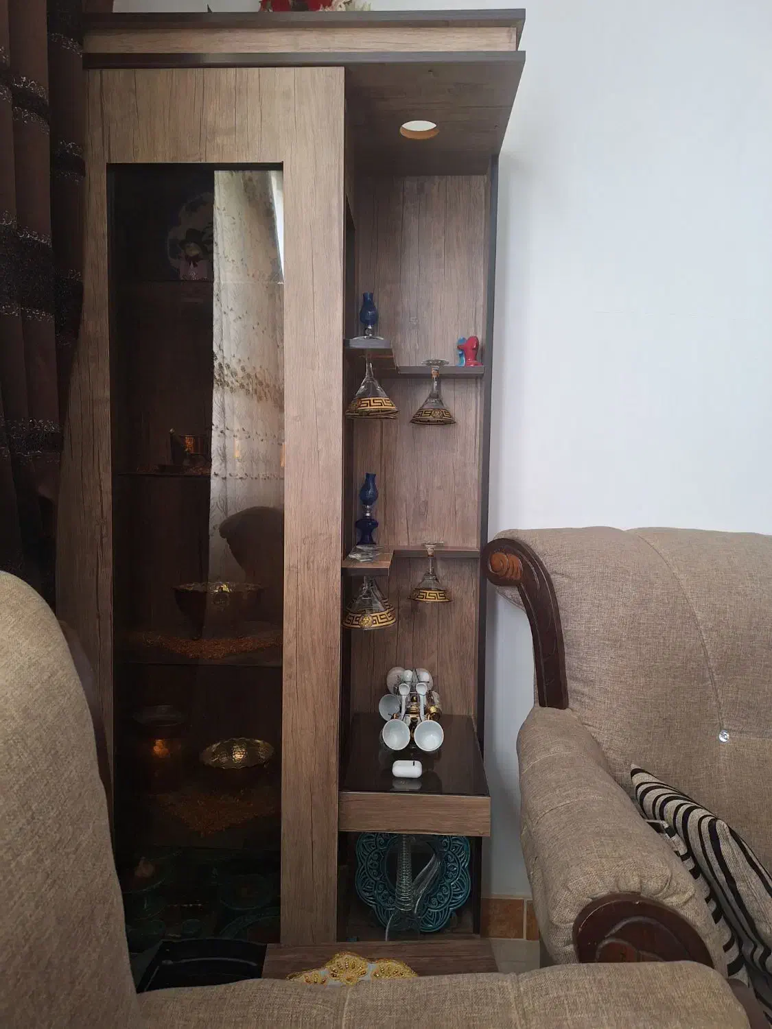 بوفه کاملا سالم بدون خط وخش|بوفه، ویترین، کنسول|مهاجران, |دیوار