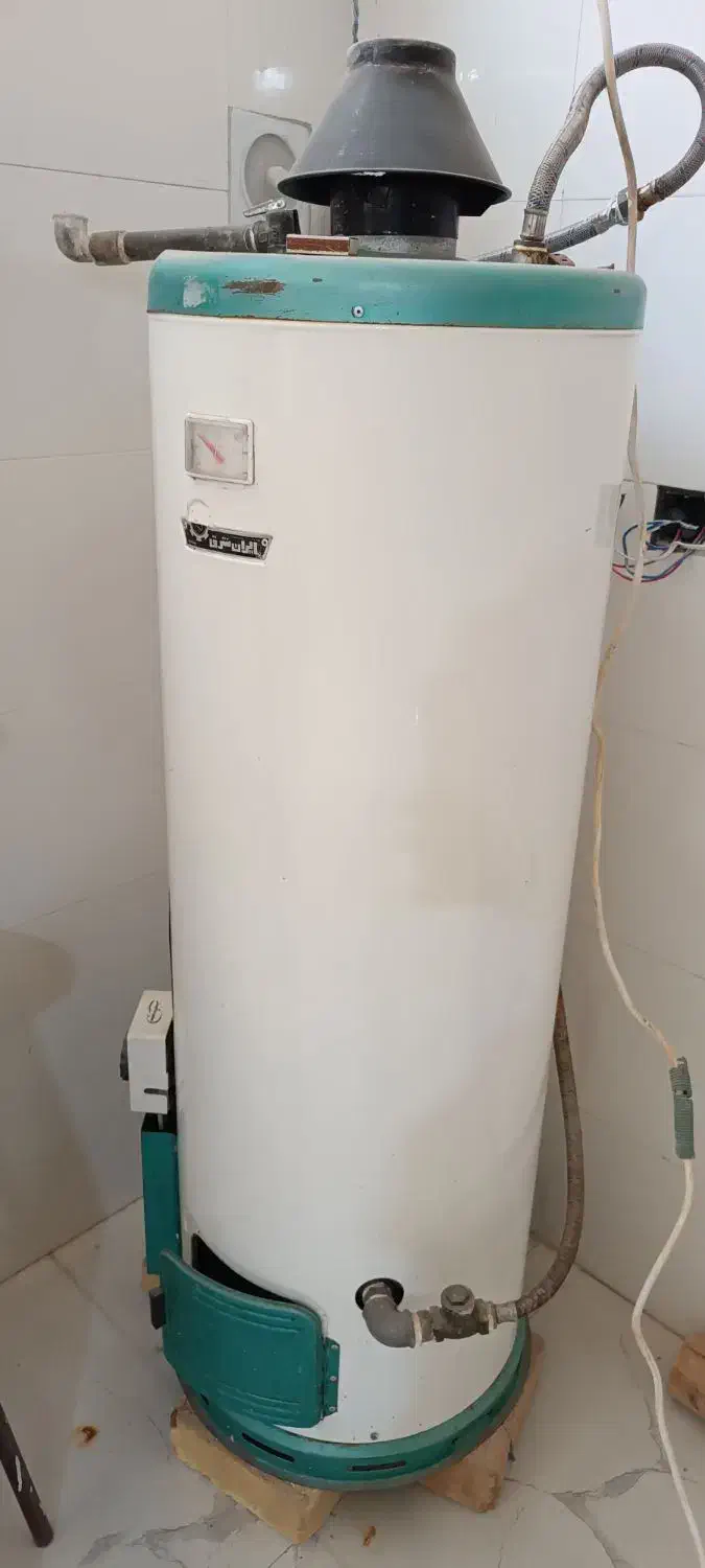 آبگرمکن زمینی|آبگرمکن، پکیج، شوفاژ|آران و بیدگل, |دیوار