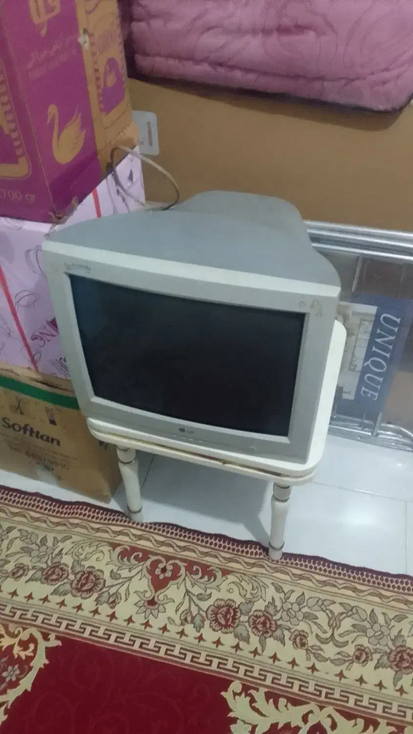 مانیتور لامپ تصویری|قطعات و لوازم جانبی رایانه|مشهد, شهید رضوی|دیوار