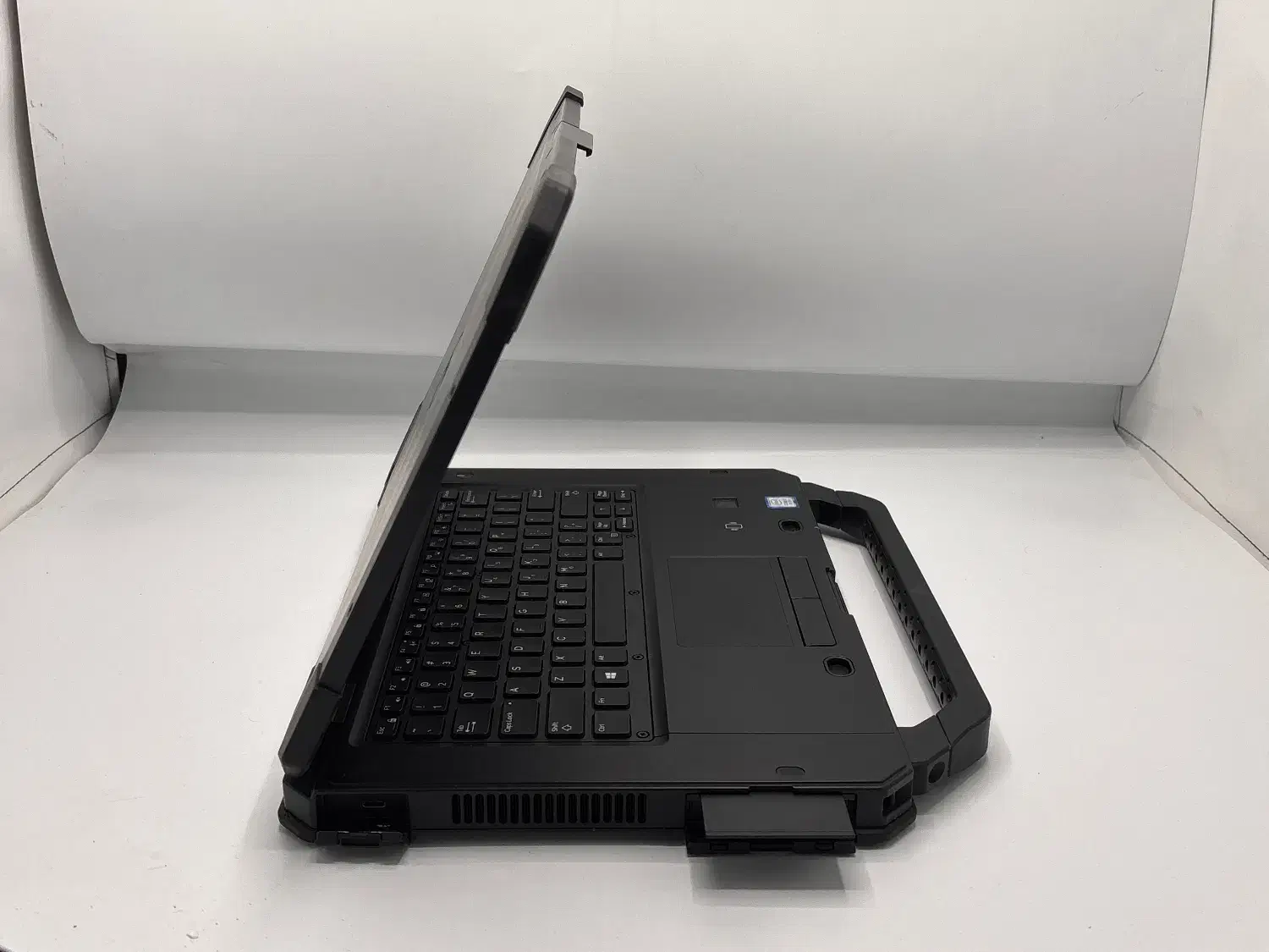 Dell 5420 i5 Rugged مخصوص کار صنعتی نظامی|رایانه همراه|تهران, فلسطین (میدان انقلاب)|دیوار