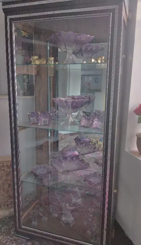 بوفه درحدنو همراه بالامپ|بوفه، ویترین، کنسول|همدان, |دیوار