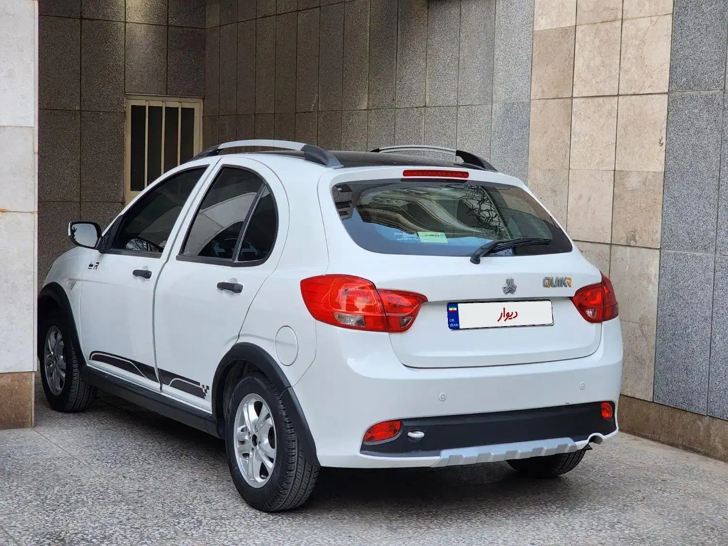 کوییک r|خودرو سواری و وانت|مشهد, دانشجو|دیوار