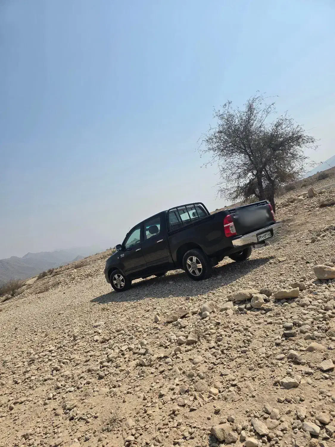 تویوتا هایلوکس ۲۰۰۷ مشکی تمام رنگ بدون ضربه سالم|خودرو سواری و وانت|سیرجان, |دیوار