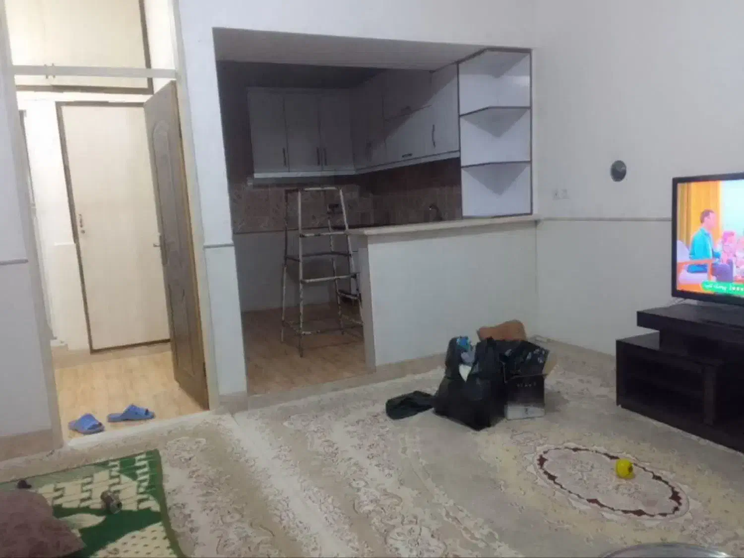 منزل طبقه بالای همکف|اجارهٔ خانه و ویلا|قم, دروازه ری|دیوار