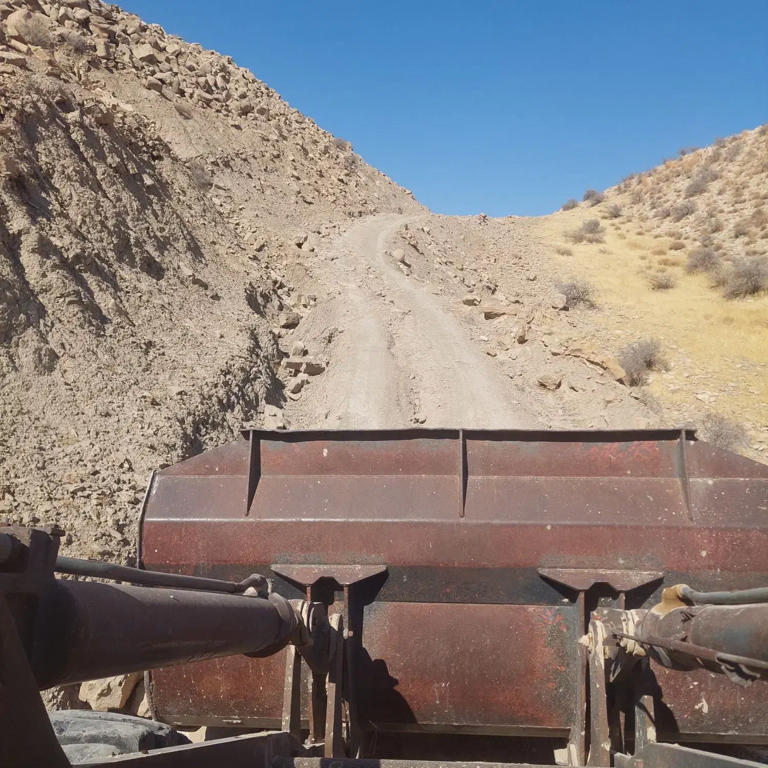 فروش لودر ولوو4400 جفت پمپ|خودرو سنگین|کازرون, |دیوار