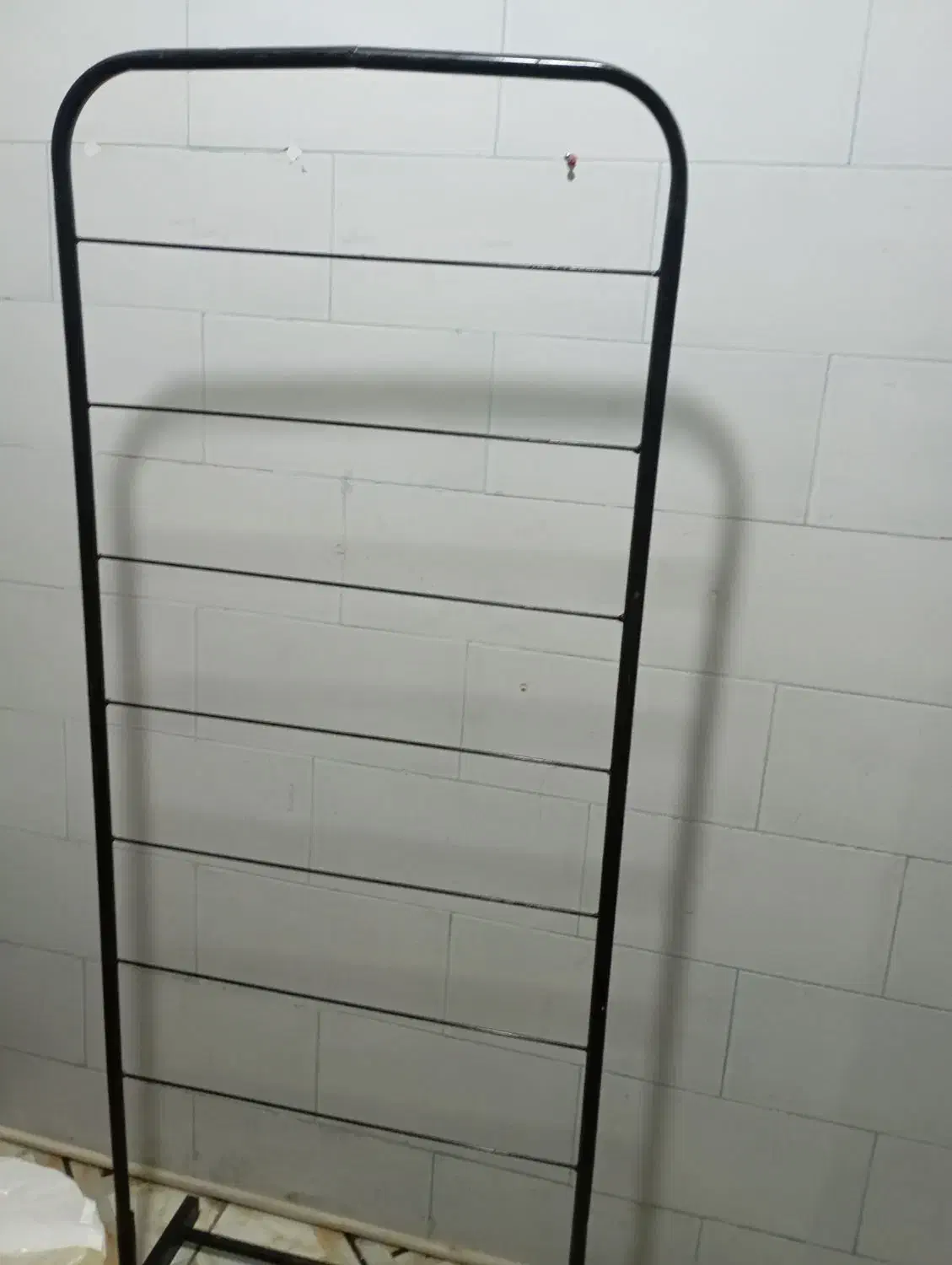 رگال|بندرخت و رخت‌آویز|یاسوج, |دیوار