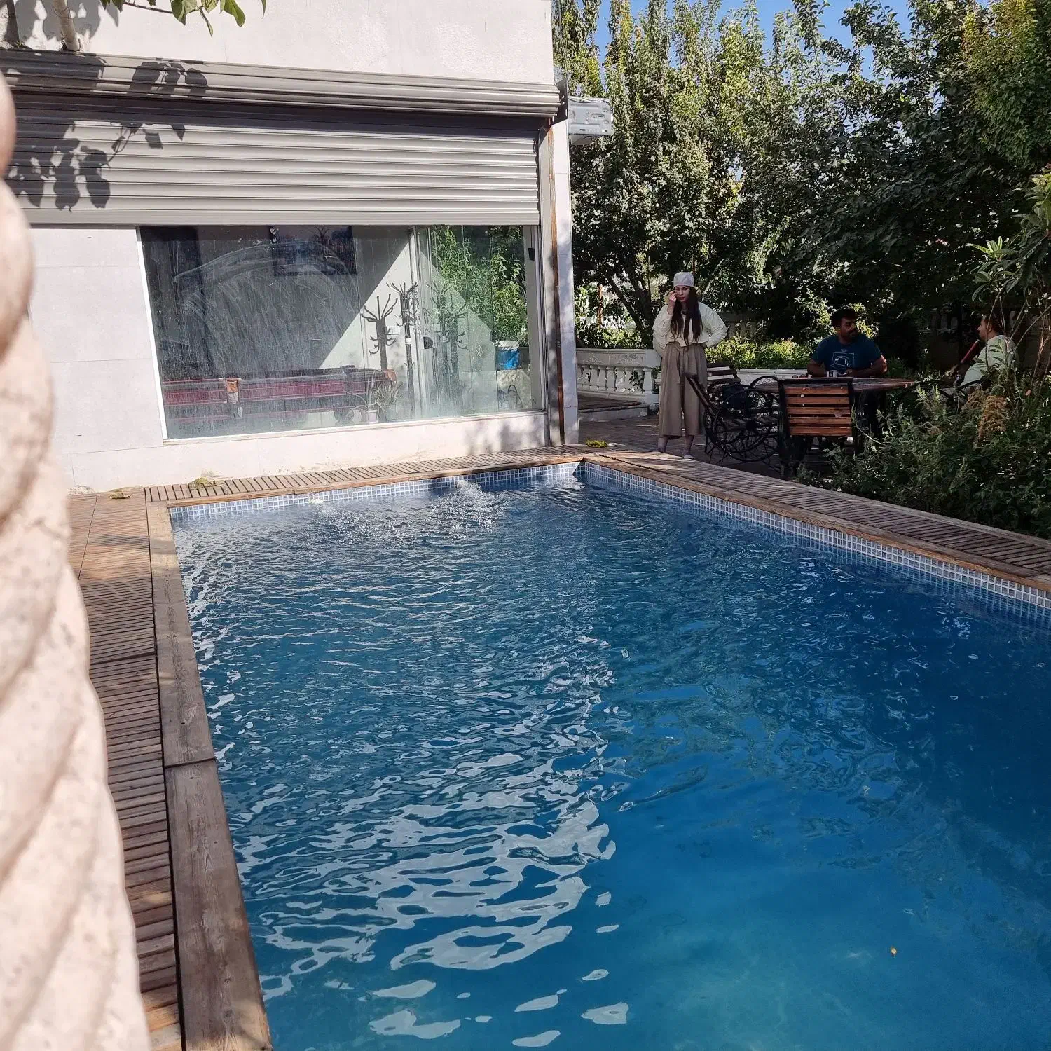 اجاره ویلا سه خوابه استخرآبگرم و جکوزی مرکز شهر|اجارهٔ کوتاه‌مدت ویلا و باغ|اصفهان, قائمیه|دیوار