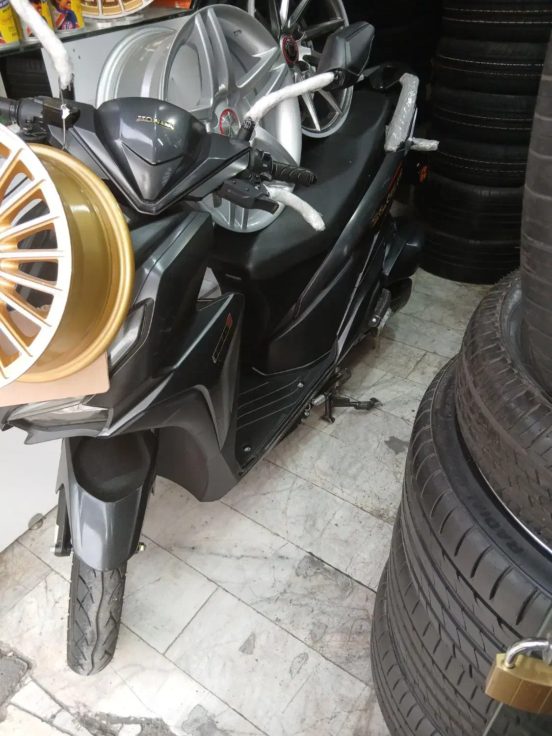 کیلیک در حد نو۱۴۰۲|موتورسیکلت|فردیس, سرحد آباد|دیوار