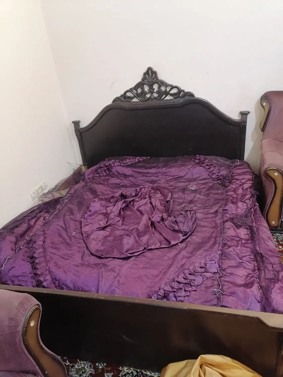 تخت خواب دونفره|تخت و سرویس خواب|بروجرد, |دیوار