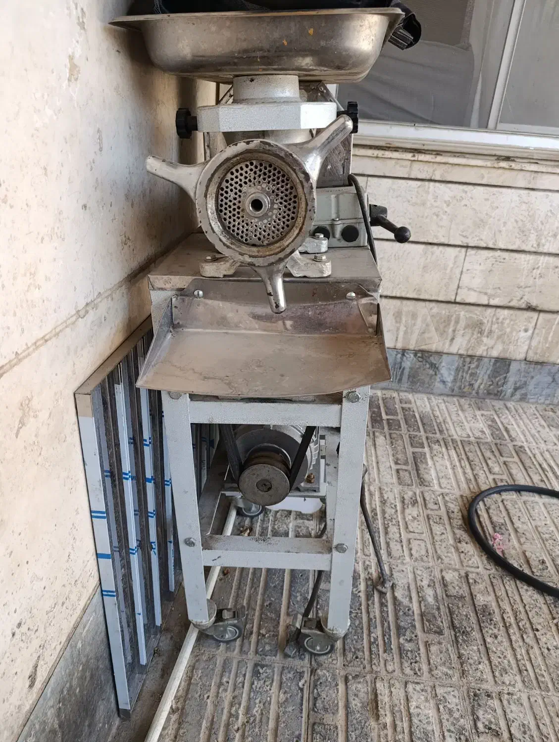 چرخ گوشت ۳۲ در حد نو|فروشگاه و مغازه|محلات, |دیوار