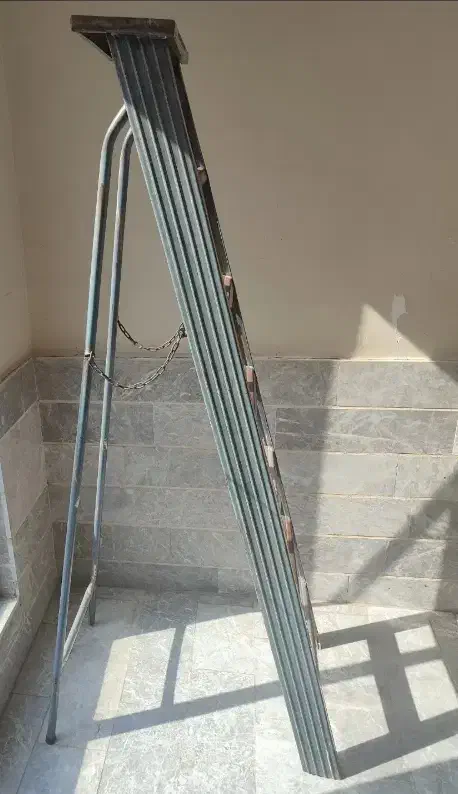 نردبان ۷ پله|ابزارآلات|کرمان, |دیوار