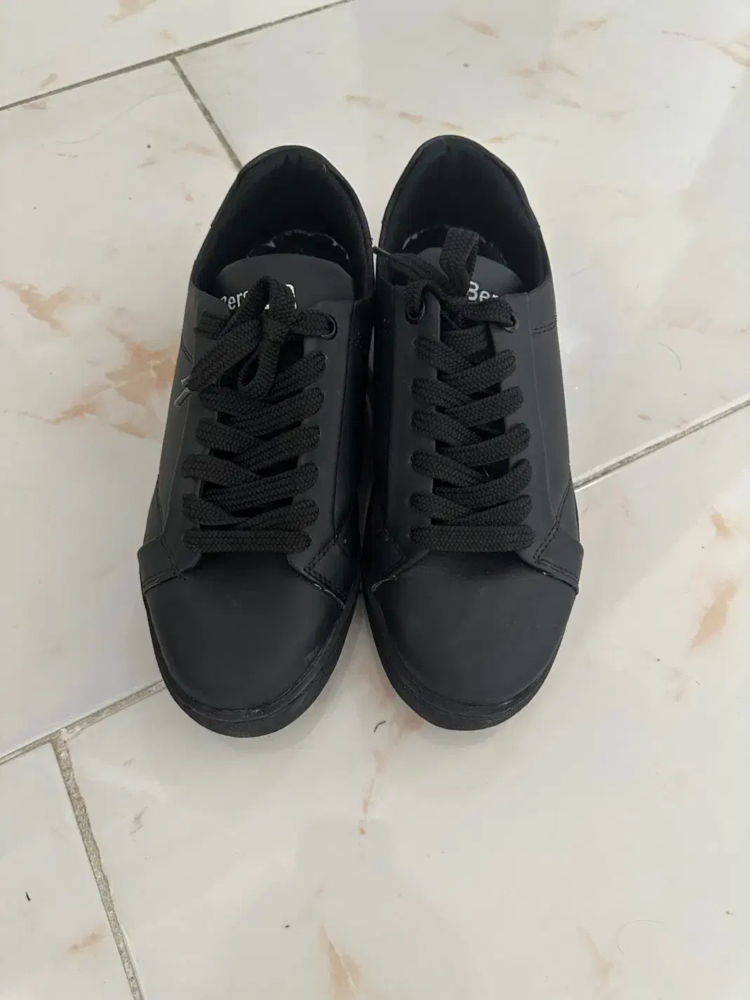 کفش مشکی طرح آل استار سایز ۳۸ زنانه|کیف، کفش، کمربند|پردیس, فاز ۱۱|دیوار