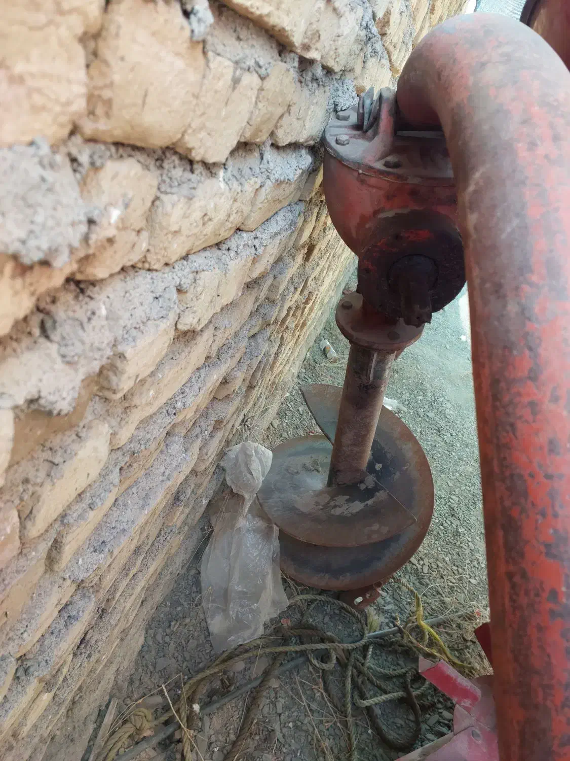 چاله کن انگلیسی پشت تراکتوری|ماشینآلات صنعتی|گلمکان, |دیوار