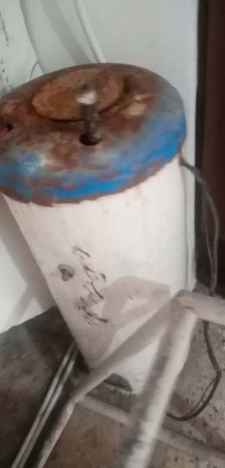 آبگرمکن دیوری|آبگرمکن، پکیج، شوفاژ|بوشهر, |دیوار