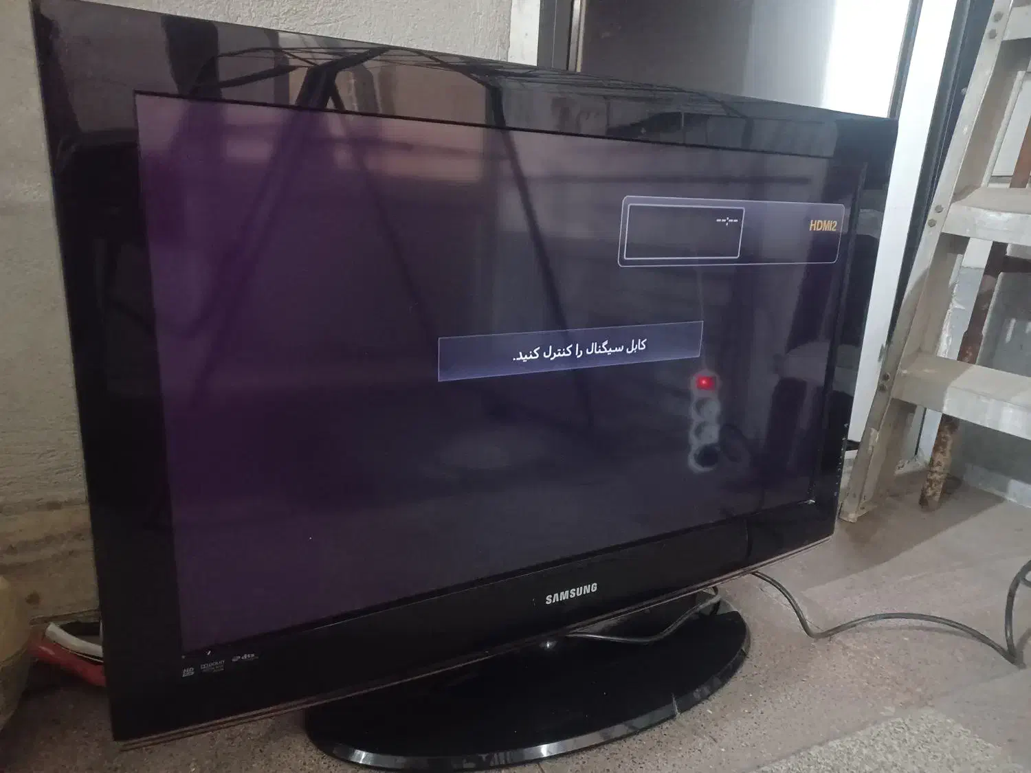 ال سی دی ۳۲ اینچ در حد نو|تلویزیون و پروژکتور|آفتاب, |دیوار