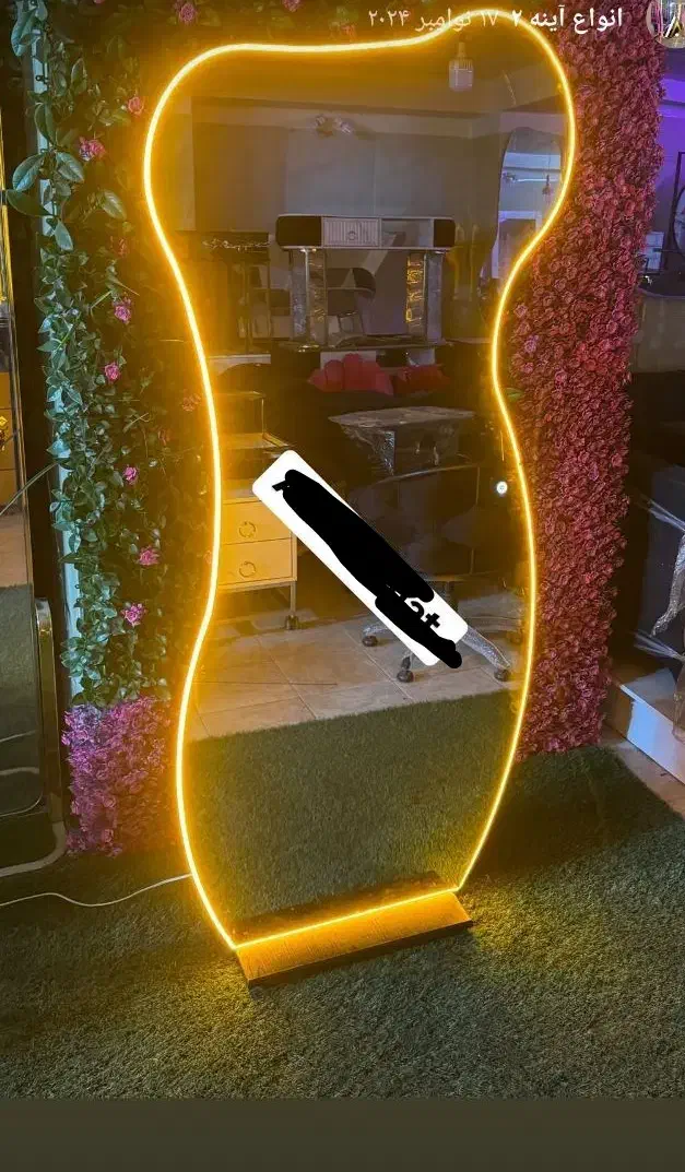 آینه۲۳بکلایت آینه ۵۵قدی استند پاف انتظار پدیکور|آرایشگاه و سالنهای زیبایی|کرج, کرج نو|دیوار