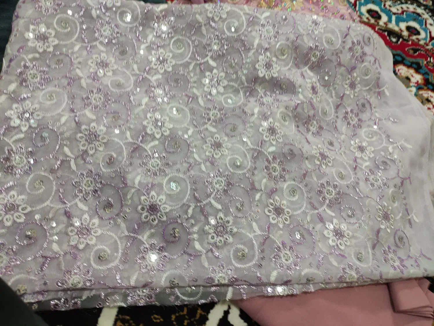 پنج قواره پارچه مجلسی و ساده|لباس|طبس, |دیوار