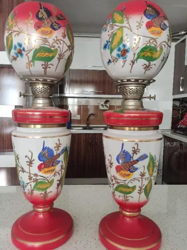 چراغ لاله قدیمی|کلکسیون اشیاء عتیقه|اردبیل, |دیوار